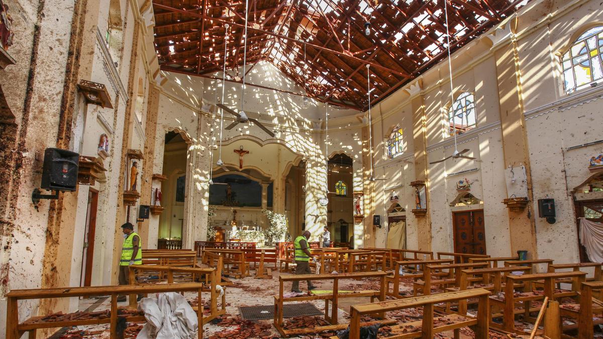 Sri Lanka detains former intelligence chief over Easter bombings